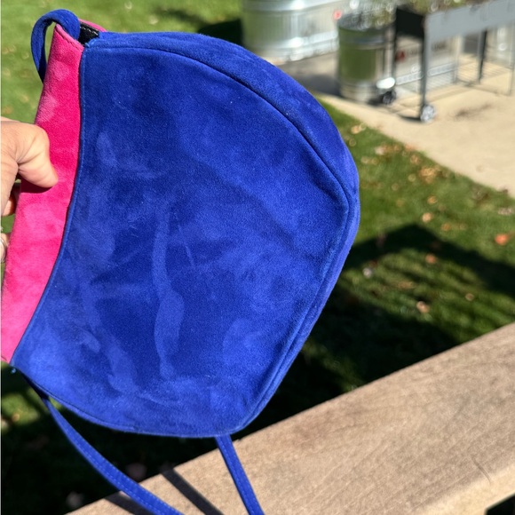 Bally Vintage Suede Colorblock
Shoulder Bag - Blue & Pink, Made in Switzerland - Picture 7 of 12